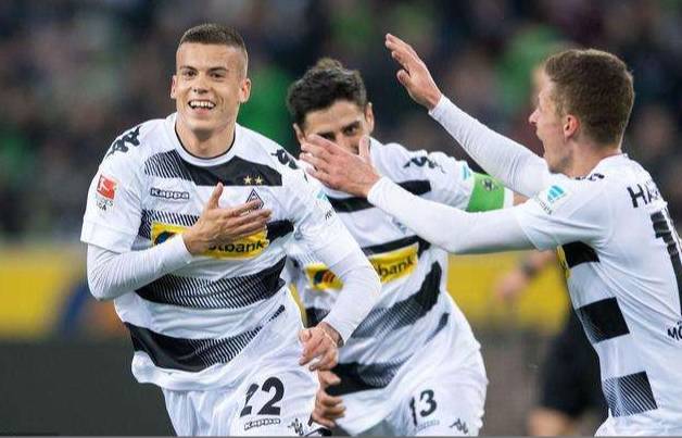 德甲:门兴格拉德巴赫VS沃尔夫斯堡 今日最新比分预测 赛前资讯