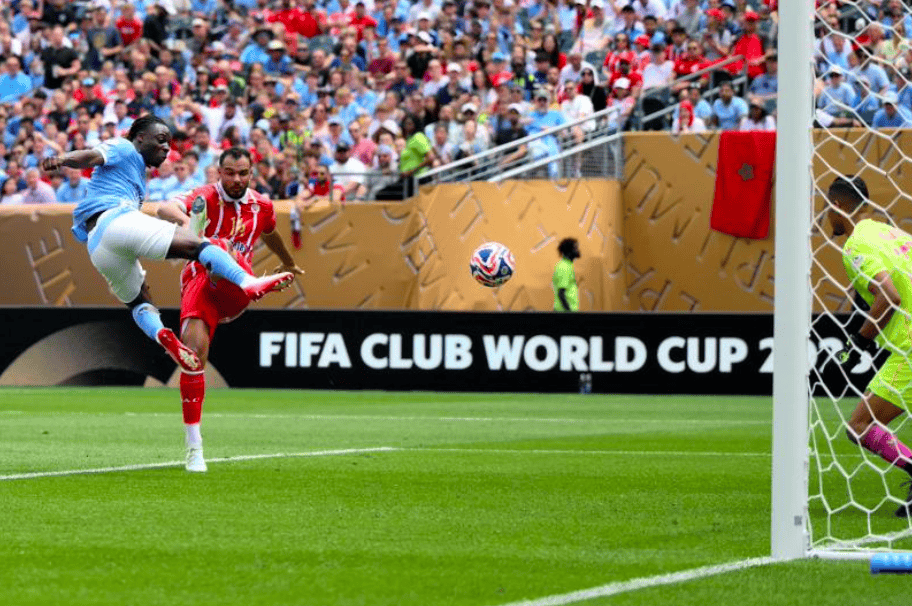 豪门悲喜夜：曼城2-0开门红 阿隆索首秀 皇马1-1惨遭亚洲球队爆冷